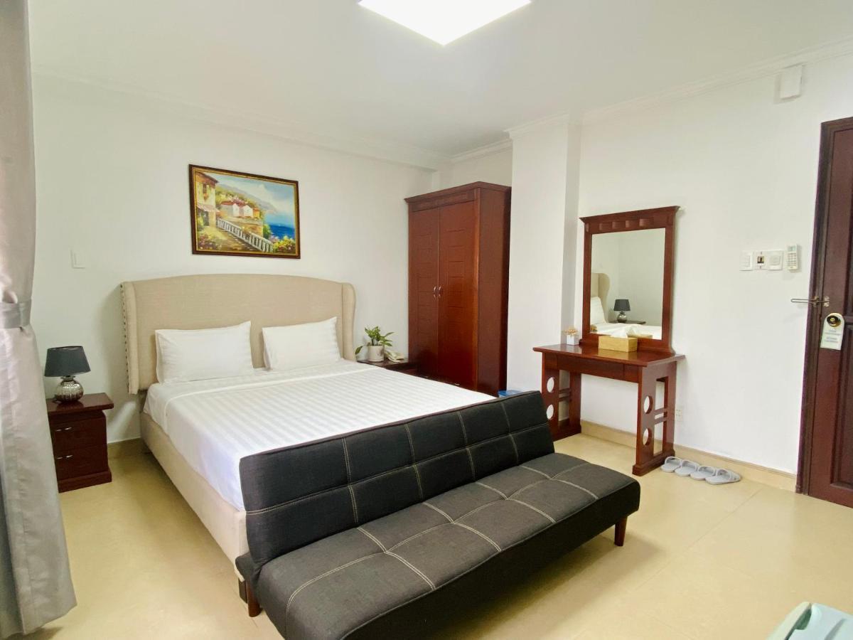 Lila & 3* TP. Hồ Chí Minh